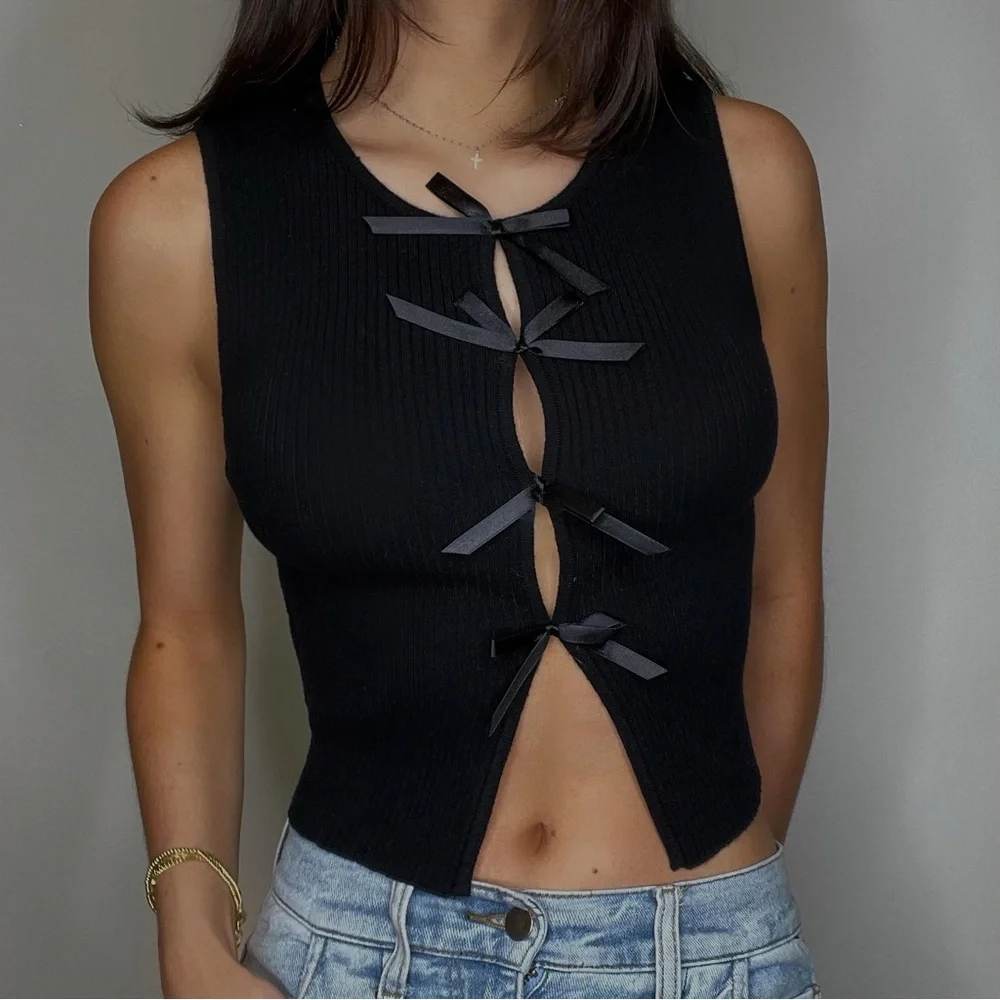 *PREORDER* Bow Down Black Bow Sweater Crop Top - Picture 1 of 4